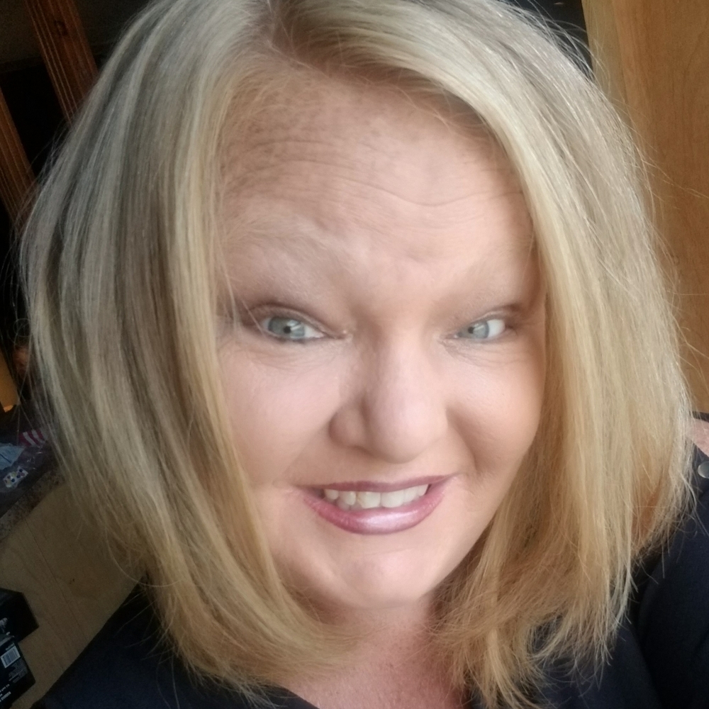 Meet your Posher, Beth